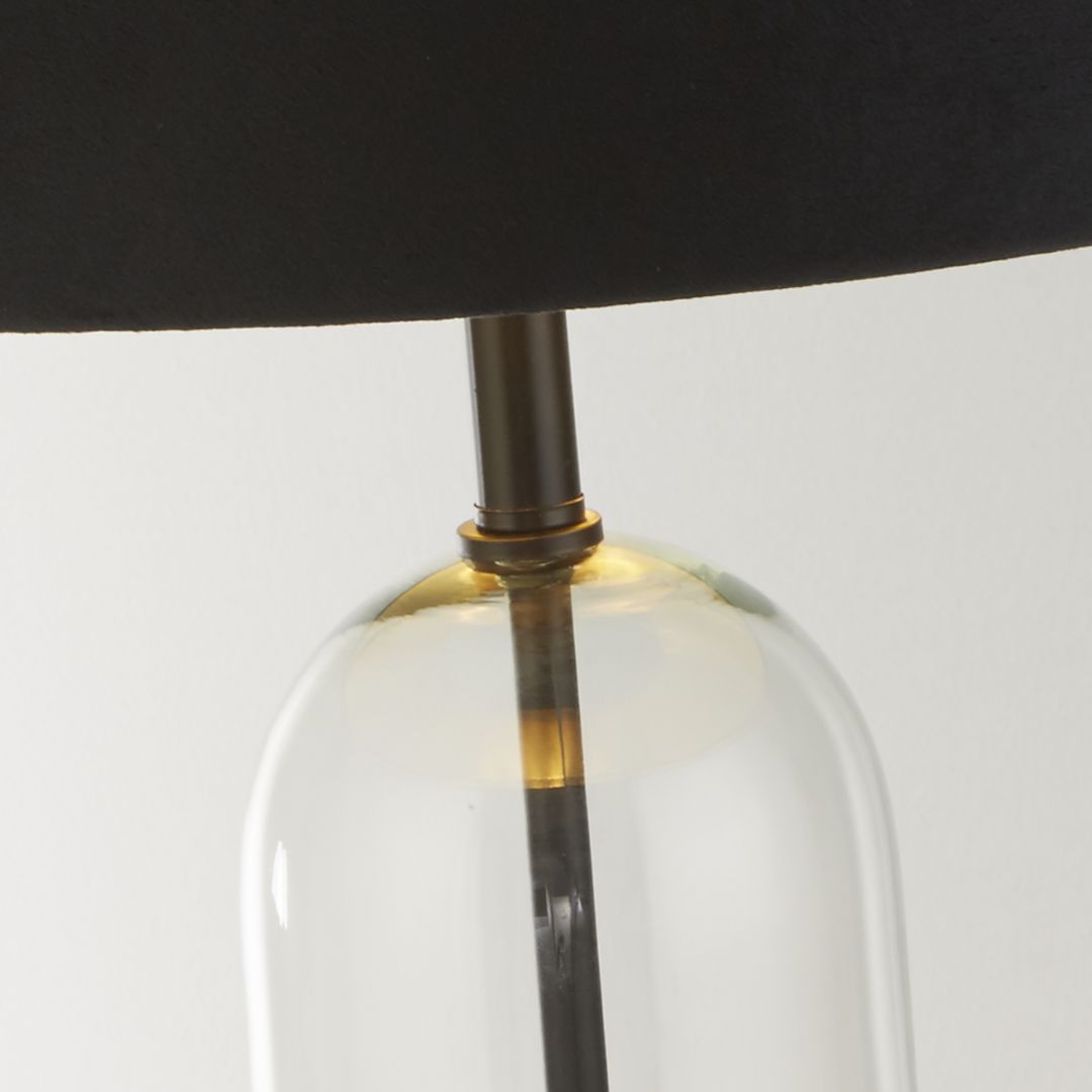 Oxford 44cm Schwarz tischlampe Von Searchlight - Es eignet sich perfekt als Innenbeleuchtung und verleiht Ihrem Zuhause eine elegante und funktionale Note.