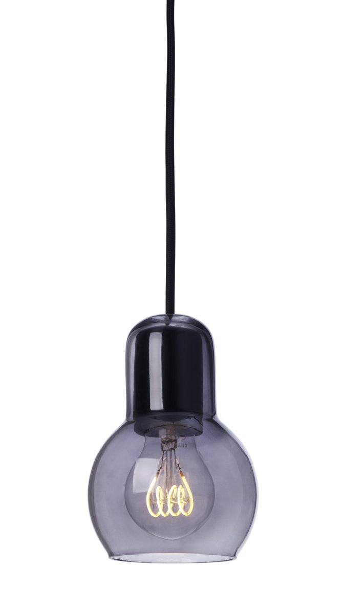 Living Rauch fensterlampe Von Lampan - Living verleiht Ihrem Zuhause sowohl Charakter als auch Funktionalität und wird mit einer dekorativen Lichtquelle zu einem stilvollen Detail in Ihrer Einrichtung.