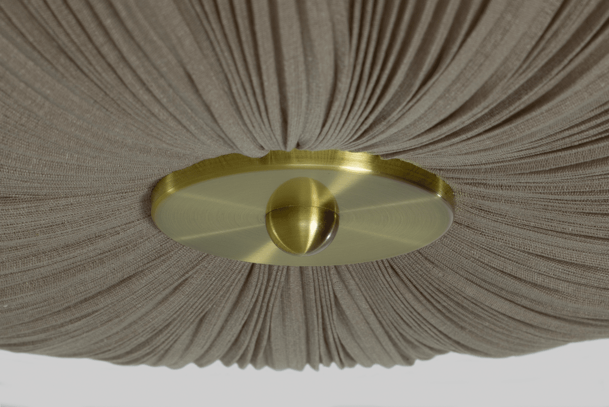 Lady Ø45 Grau deckenleuchte Von Aneta Lighting - Eine dekorative Tischleuchte, die sich sowohl im Wohnzimmer als auch im Schlafzimmer und im Flur harmonisch einf&uuml;gt.