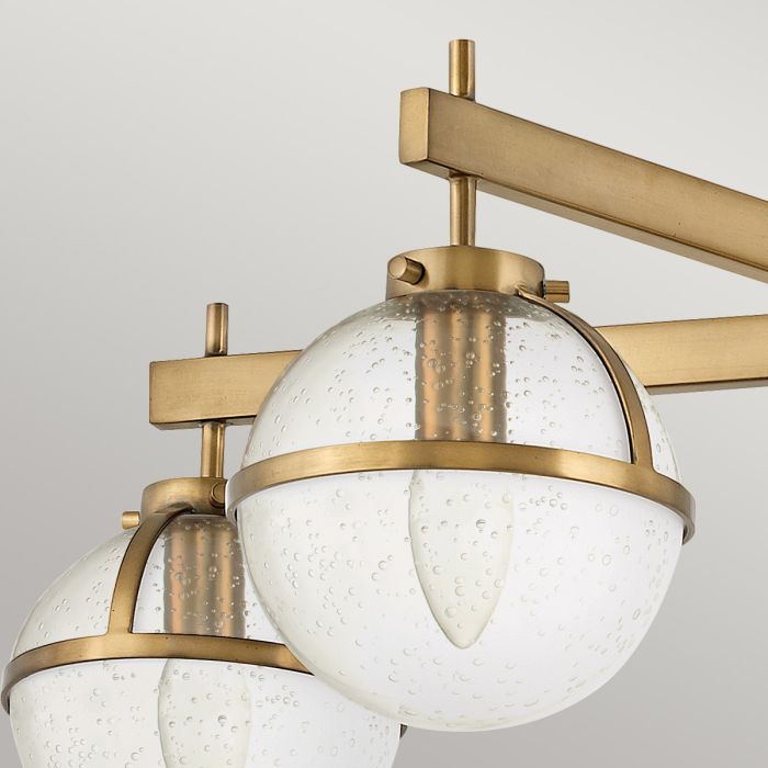 Hollis Ø80 Antikmessing/transparent badezimmerlampe Von Elstead Lighting - Hollis ist eine dekorative Badezimmer-Deckenleuchte mit einem unverwechselbaren Vintage-Charme, inspiriert von der Mitte des 20.