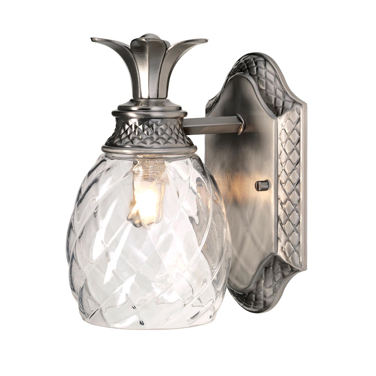 Plantation Ø12 Poliertes Antiknickel badezimmerlampe Von Elstead Lighting - Die anspruchsvolle Metallverarbeitung aus poliertem Nickel wird durch blattähnliche und dekorative Details ergänzt, die ein luxuriöses Gefühl vermitteln.