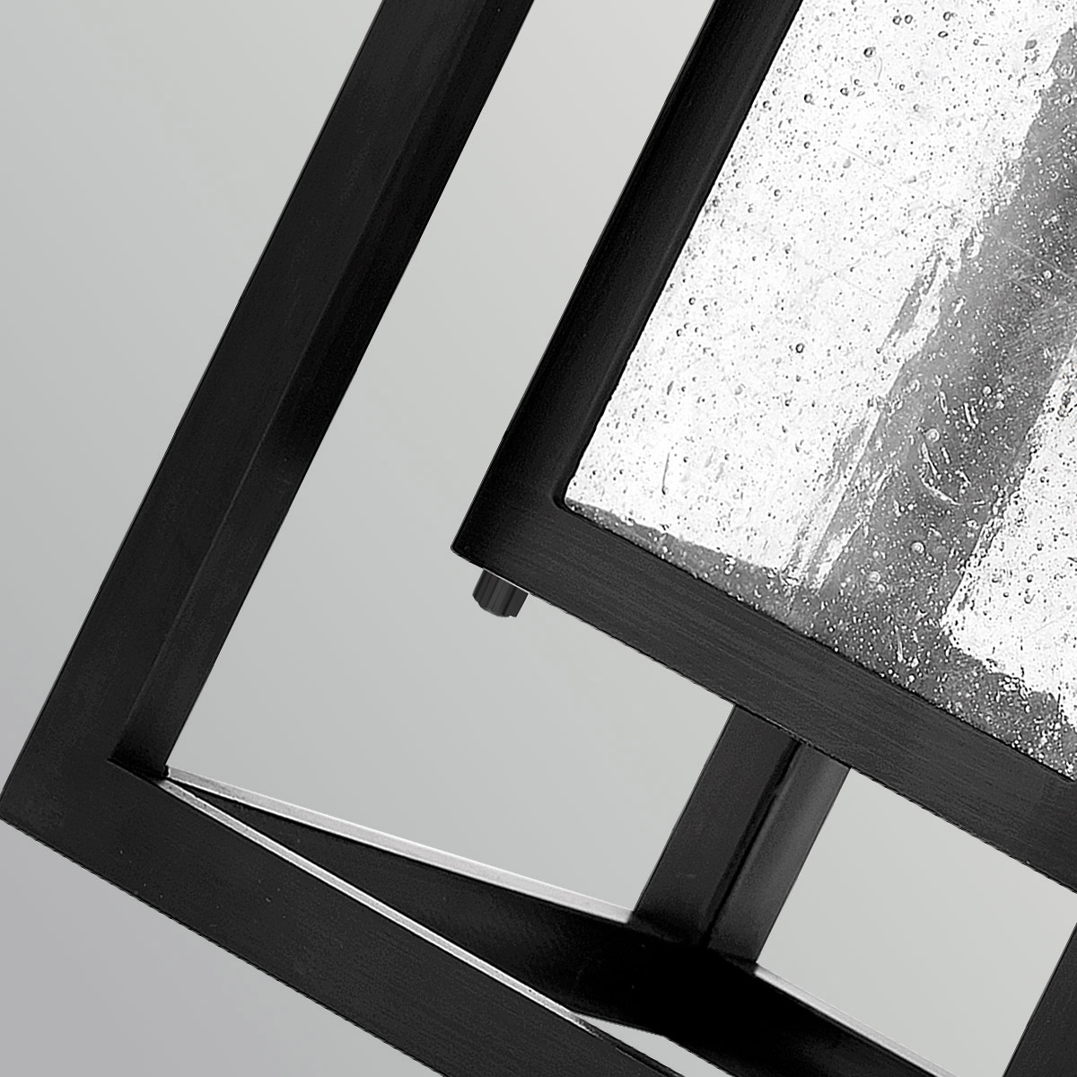 Republic 40cm Schwarz außenlampe Von Elstead Lighting - Die Leuchte besteht aus schwarzem, witterungsbest&auml;ndigem Verbundmaterial und ist gegen Ausbleichen, Rost und Korrosion gesch&uuml;tzt.