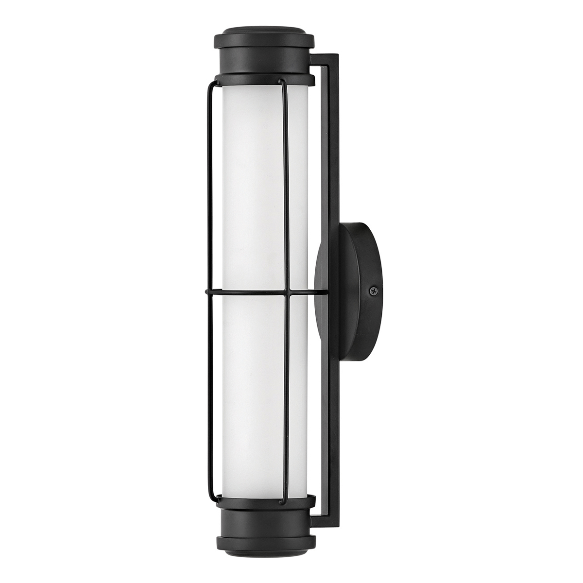 Saylor 43cm Schwarz badezimmerlampe Von Elstead Lighting - Die Leuchte besteht aus Metall mit mattschwarzer Oberfl&auml;che und verf&uuml;gt &uuml;ber ein l&auml;ngliches Opalglas, das ein gleichm&auml;&szlig;iges und feines Licht erzeugt.