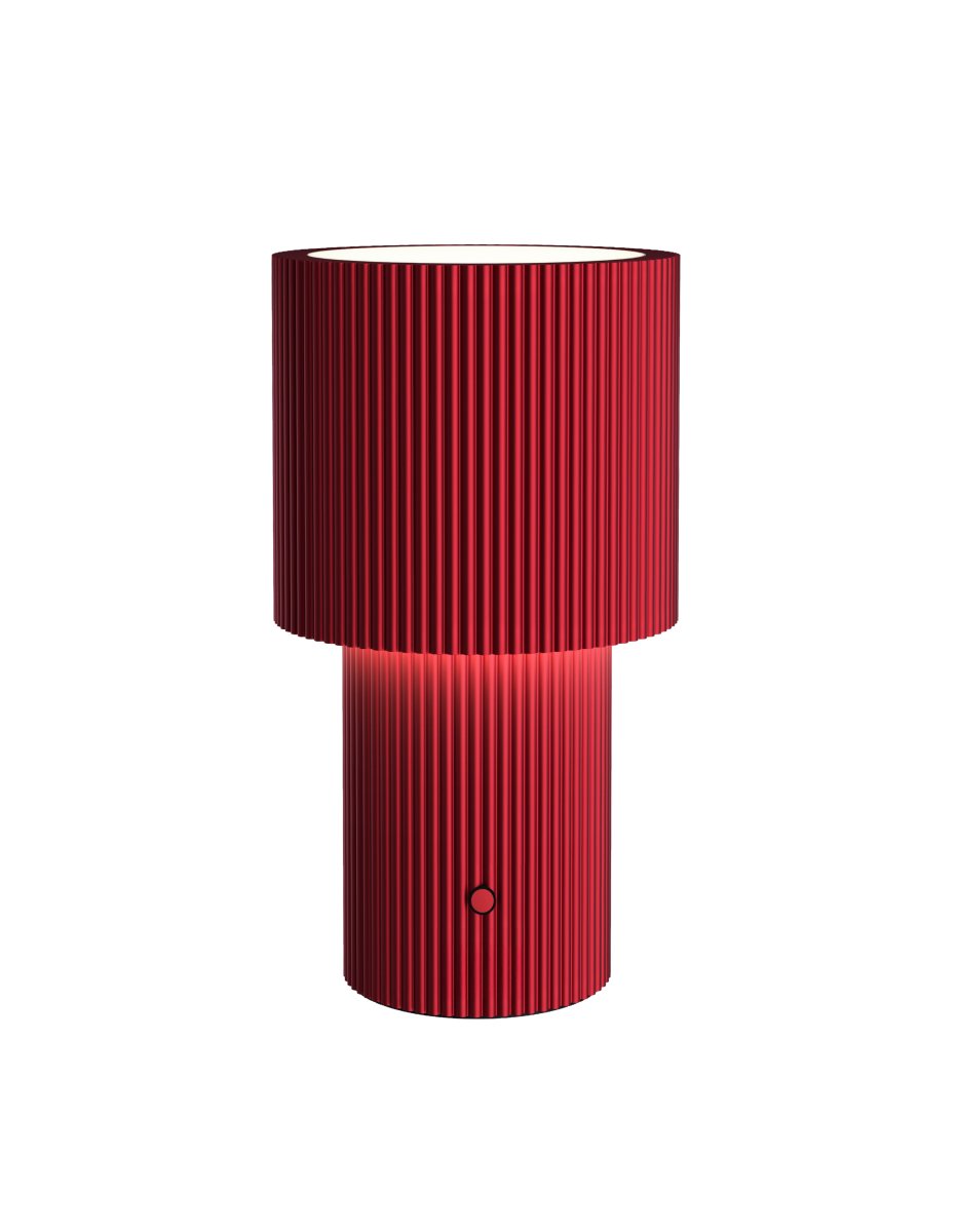 Iluma 22cm ROT tragbare Von Herstal - Ob ruhige Morgenstunden am Fenster oder Abendessen auf dem Balkon &ndash; sie ist immer griffbereit und sorgt f&uuml;r die richtige Atmosph&auml;re.