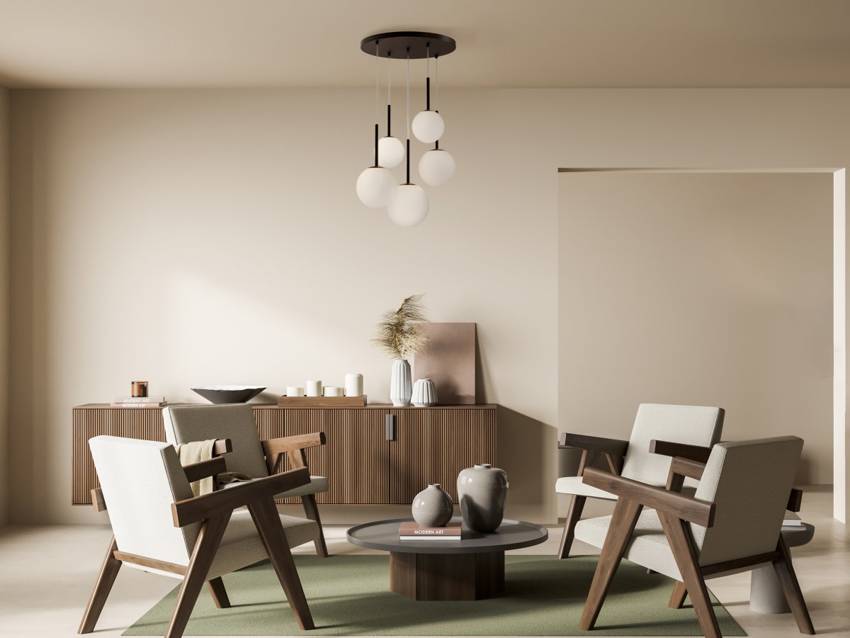 Basic form Ø45 Schwarz hängelampe Von Maytoni - Diese moderne Deckenleuchte mit ihren fünf kugelförmigen Opalglaskugeln und schwarzen Details hinterlässt in jedem Raum einen stilvollen und eleganten Eindruck.