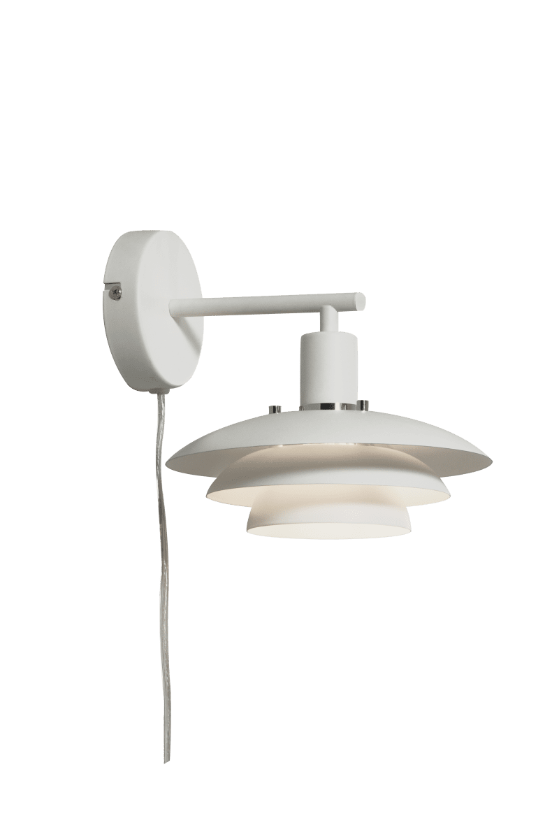 Epsilon 24cm Weiß wandlampe Von Aneta Lighting - Die Wandleuchte Epsilon im klassischen Design mit modernem Ausdruck verf&uuml;gt &uuml;ber einen dreiteiligen Metallschirm, der das Licht angenehm verteilt und Blendung vorbeugt.