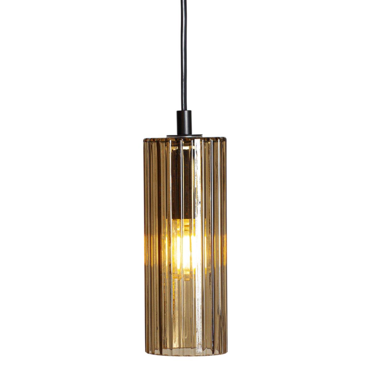 Kiera Ø7 Bernstein fensterlampe Von Cottex - Kiera ist eine stilvolle Fensterleuchte aus bernsteinfarbenem, geriffeltem Glas, die ein angenehmes und stimmungsvolles Licht spendet.