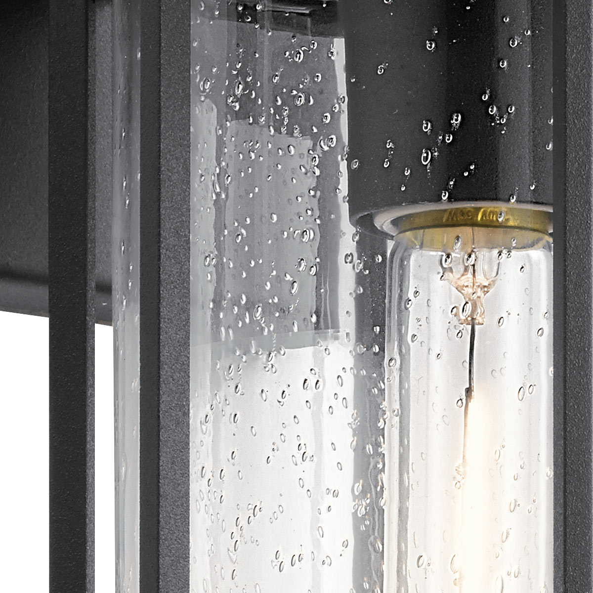 Camillo 37cm Schwarz außenlampe Von Elstead Lighting - Med sin robusta metallkonstruktion och klarglas med bubbeleffekt skapar den en vacker ljusspridning som f&ouml;rh&ouml;jer fasader, entr&eacute;er och uteplatser.