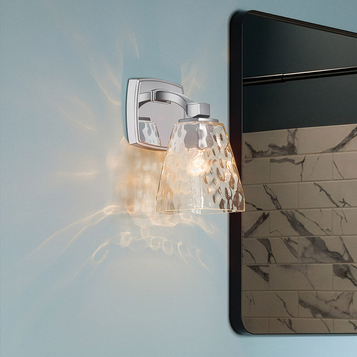 Marant 24cm Chrom badezimmerlampe Von Elstead Lighting - Die Leuchte ist aus Metall gefertigt, mit einer gl&auml;nzenden Chromoberfl&auml;che versehen und verf&uuml;gt &uuml;ber einen robusten, sanft geschwungenen Arm.