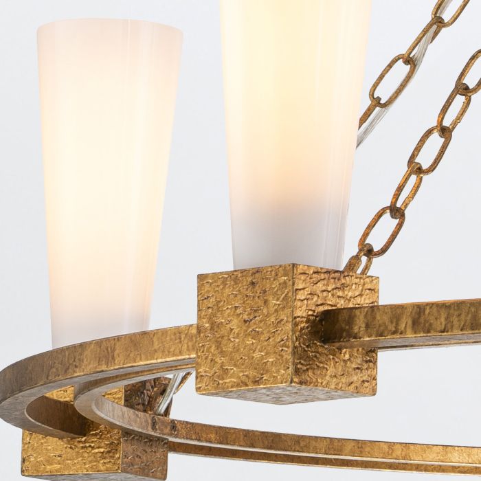 Kristy Ø106 Gold hängelampe Von Elstead Lighting - Kristy ist ein prachtvoller und charmanter Kronleuchter im rustikal-klassischen Design.