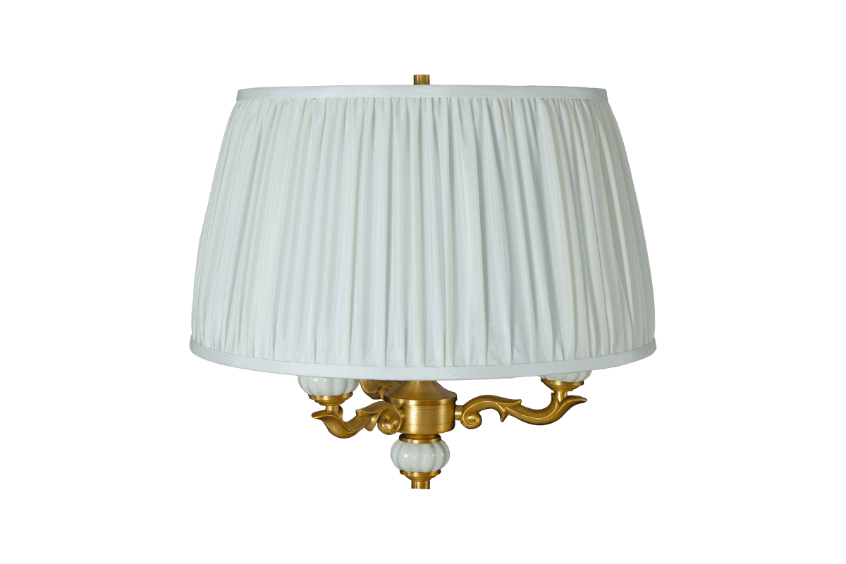 Toulouse Gold stehlampe Von Aneta Lighting - Die Stehleuchte Toulouse besticht durch ihr klassisches und elegantes Design mit dekorativen Details und einer edlen Goldoberfl&auml;che.