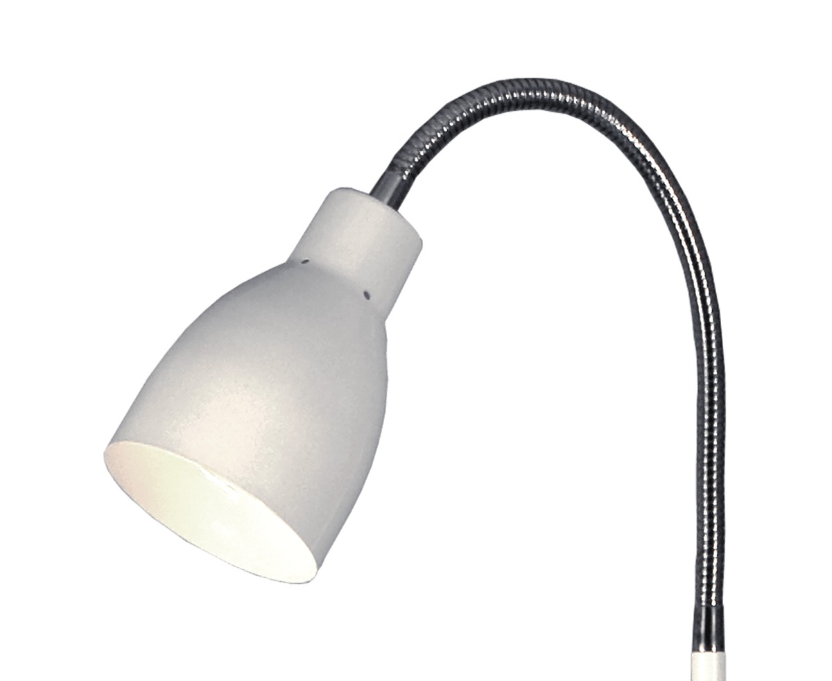 Sarek Weiß stehlampe Von Aneta Lighting - Sarek ist eine stilvolle Stehlampe aus mattwei&szlig;em Metall mit einem verchromten Flexarm zur einfachen Ausrichtung des Lichts.
