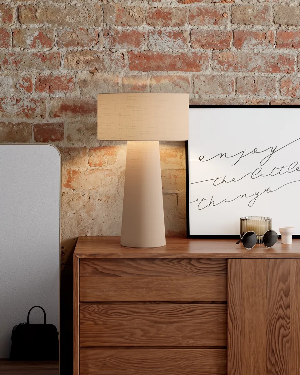 Linum 50cm Beige tischlampe Von By Rydéns - Linum ist eine stilvolle und dekorative Tischleuchte aus beigefarbenem Leinen, die Ihrem Zuhause eine sanfte und harmonische Note verleiht.