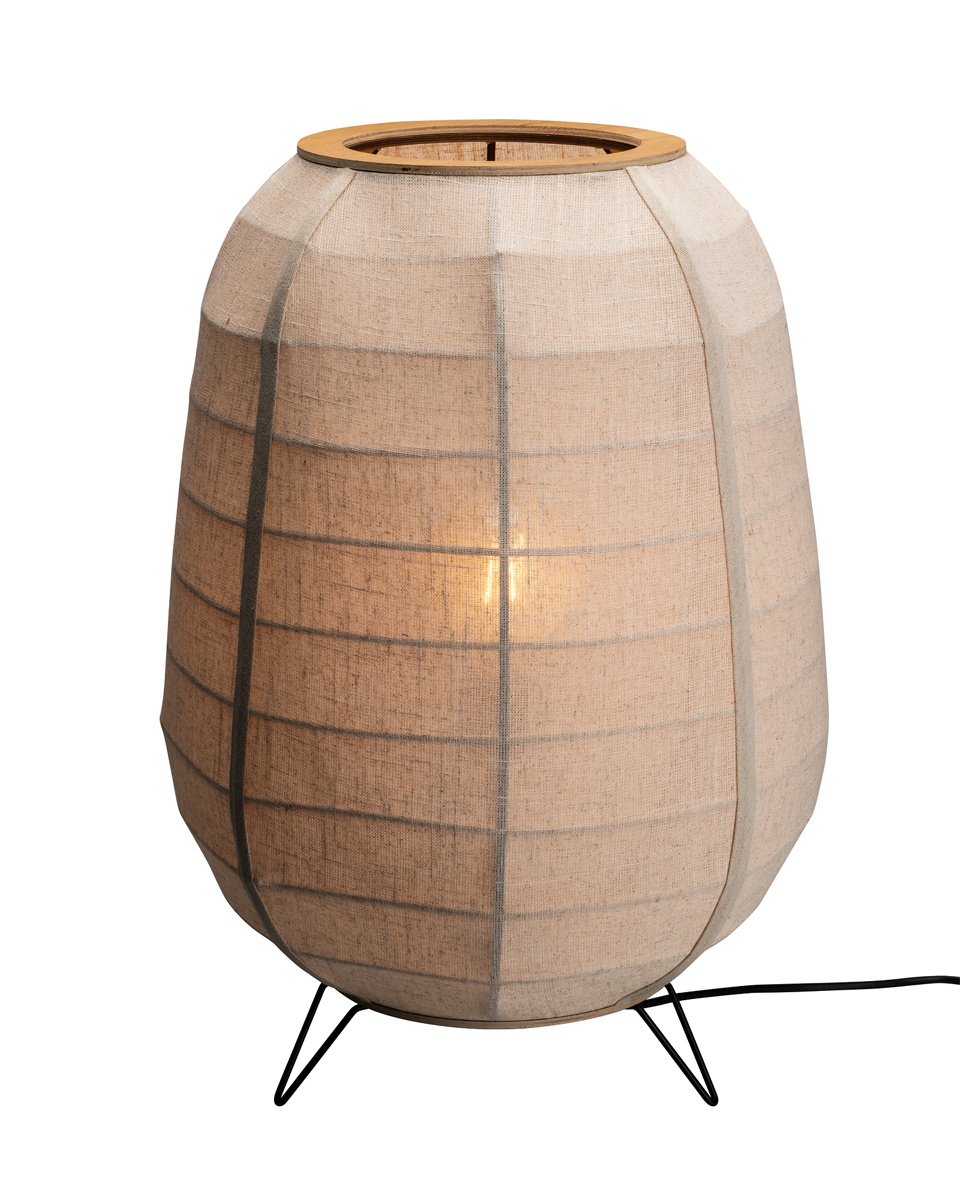 Delino Beige stehlampe Von By Rydéns - Der Rahmen aus Eschenholz und die dekorativen Rattan-Details verleihen der Leuchte eine warme und harmonische Ausstrahlung.