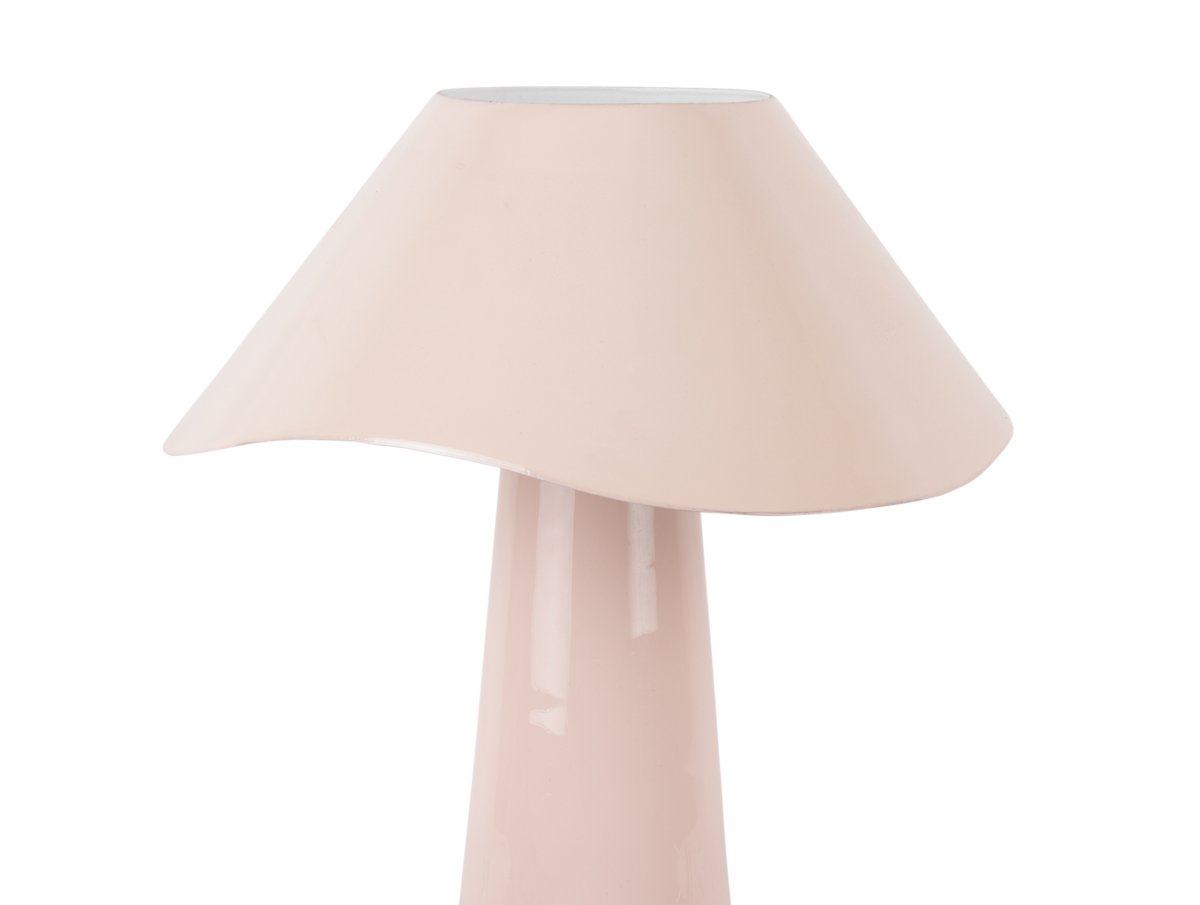 Ameno 33cm Hellrosa tischlampe Von Leitmotiv - Ameno ist eine stilvolle Tischleuchte aus Metall mit einer gl&auml;nzenden, hellrosa Oberfl&auml;che, die eine sanfte und harmonische Ausstrahlung verleiht.