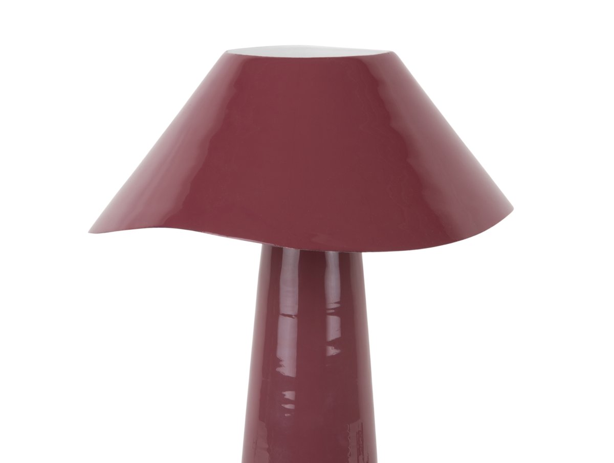 Ameno 33cm Burgund tischlampe Von Leitmotiv - Ameno ist eine stilvolle Tischleuchte aus Metall mit einer glänzenden, burgunderroten Oberfläche, die eine sanfte und harmonische Ausstrahlung verleiht.