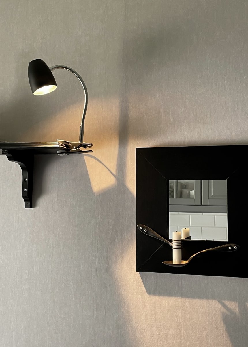 Sandnes Schwarz klemmlampe Von Aneta Lighting - Praktische Klemme f&uuml;r Kopfteil, Schreibtisch oder Regal.