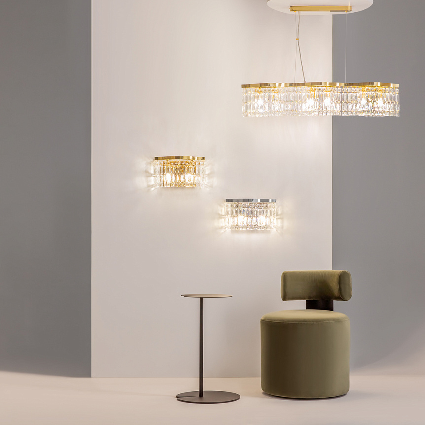 Dune 93cm Gold kristall Von Maytoni - Die funkelnden Prismen fangen das Licht ein und erzeugen eine luxuri&ouml;se Atmosph&auml;re im Raum.