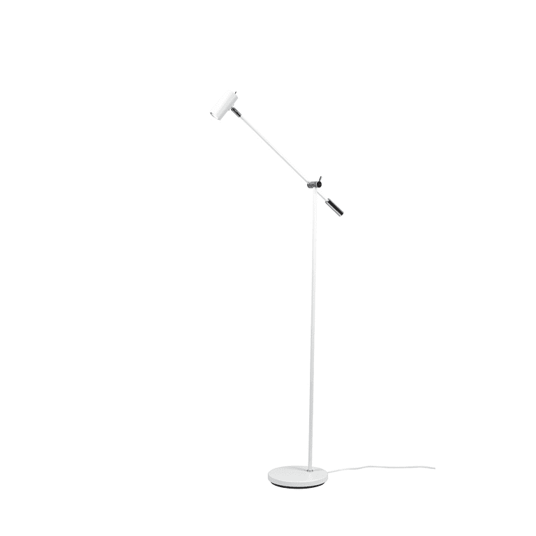 Cato Mattweiß stehlampe Von Belid - Cato ist mit seinem minimalistischen Ausdruck und der hochwertigen Materialauswahl von unserem skandinavischen Erbe inspiriert.
