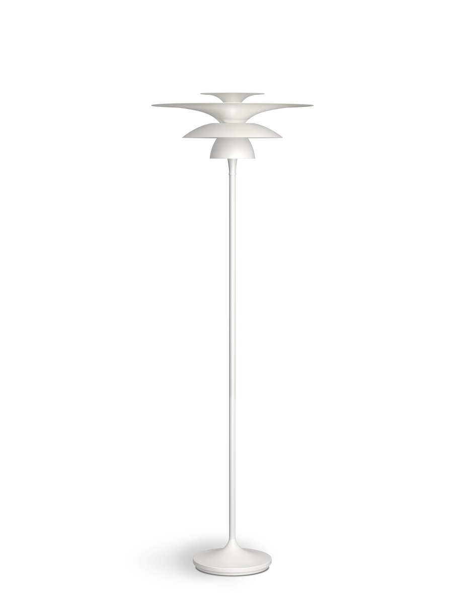 Picasso Ø50 Mattweiß stehlampe Von Belid - Die Lampe ist in verschiedenen Farbkombinationen erh&auml;ltlich und passt sich so leicht an unterschiedliche Umgebungen und Einrichtungsstile an &ndash; von klassischen bis hin zu eher zeitgen&ouml;ssischen H&auml;usern.