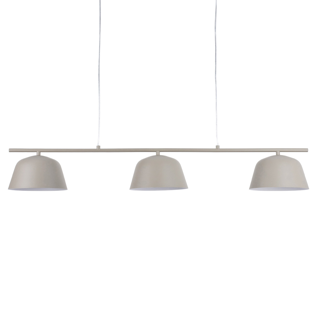 Pop 125cm Beige hängelampe Von Nordic Lighting - Ihre klaren Linien und die nach unten gerichteten Schirme sorgen f&uuml;r ein angenehmes und funktionales Licht &uuml;ber dem Esstisch oder in der K&uuml;che.