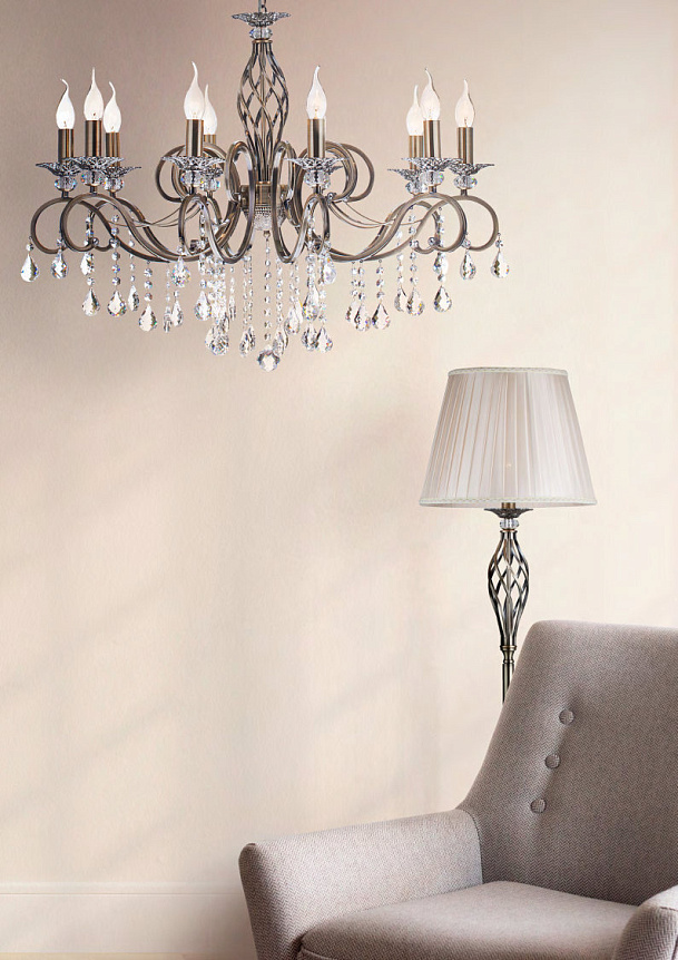 Grace Ø85 Bronze hängelampe Von Maytoni - Grace ist ein eleganter Kronleuchter aus Metall mit einem stilvollen Bronze-Finish und dekorativen Prismen, die das Licht wundersch&ouml;n reflektieren.