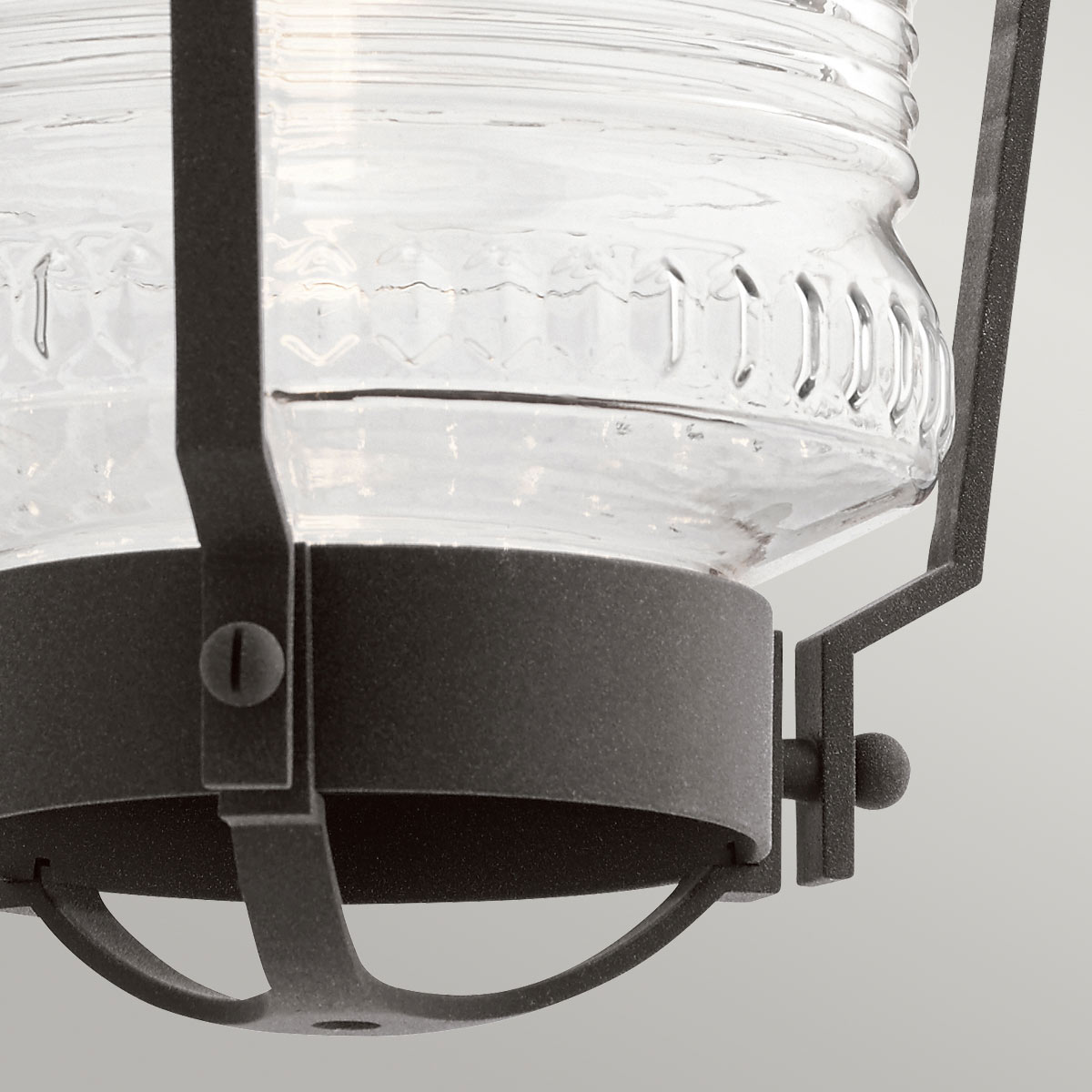 Chance Harbor 55cm Zink außenlampe Von Elstead Lighting - Chance Harbor &auml;r en klassisk och robust fasadlampa med en design inspirerad av maritim stil.