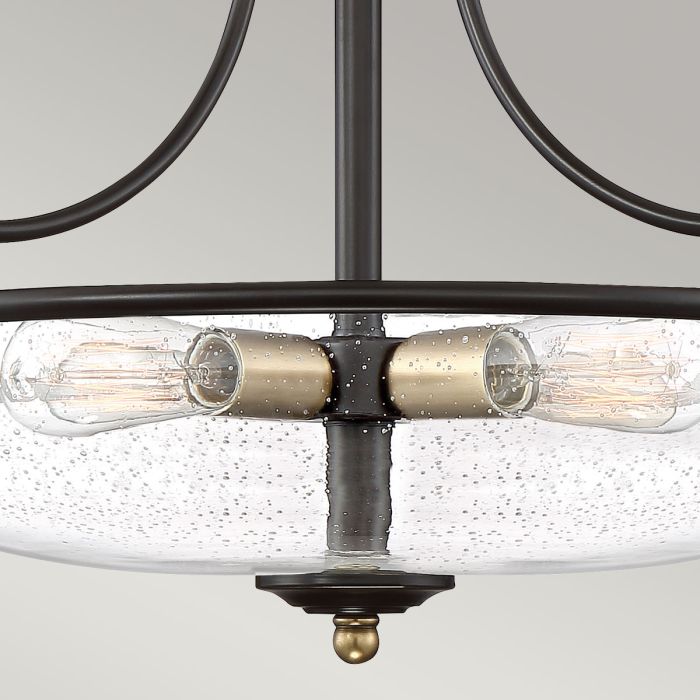 Griffin Ø53 Bronze deckenleuchte Von Elstead Lighting - Den klara bubbelglas-sk&auml;rmen framh&auml;ver ljusk&auml;llorna och ger en bra och fin ljusspridning i rummet.