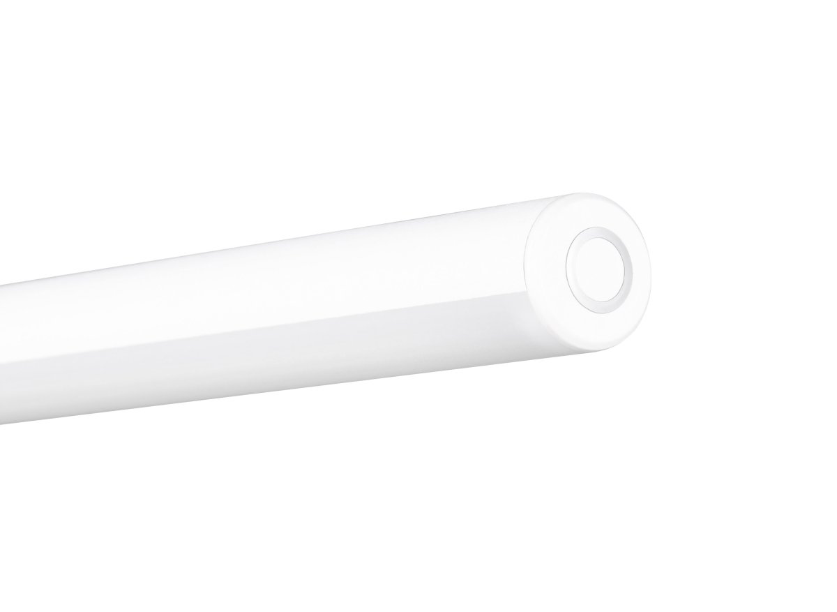 Nevada Weiß klemmlampe Von Trio Lighting - Dank des praktischen Klemmmechanismus lässt sie sich einfach an Regalen, Schreibtischen oder anderen Oberflächen befestigen und genau dort platzieren, wo Sie Licht benötigen.