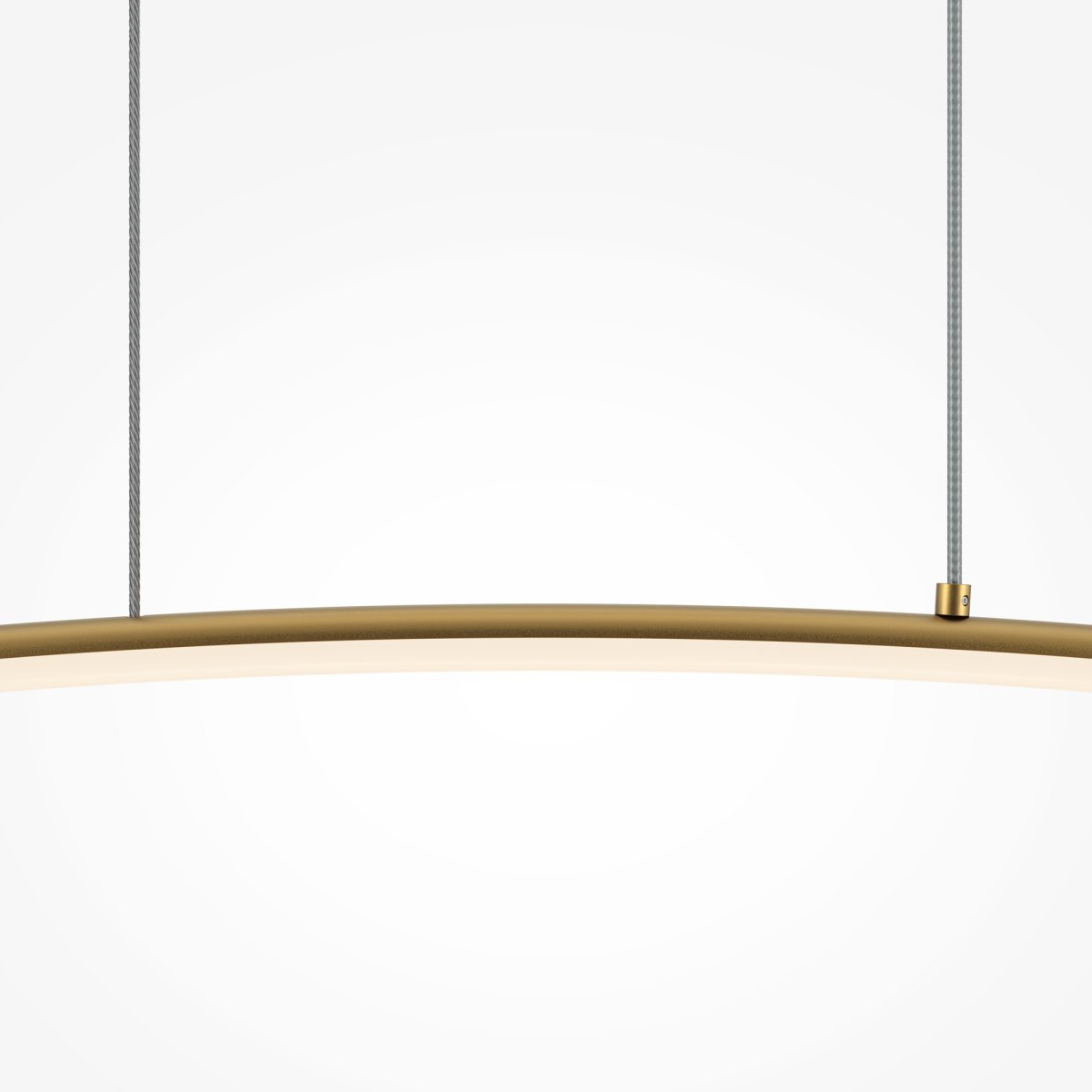 Light Reflection 98cm Messing hängelampe Von Maytoni - Die Farbtemperatur lässt sich von 2600 K warmgelbem Licht bis 3500 K warmweißem Licht einstellen und ermöglicht so eine optimale Anpassung des Lichts an die jeweilige Stimmung.
