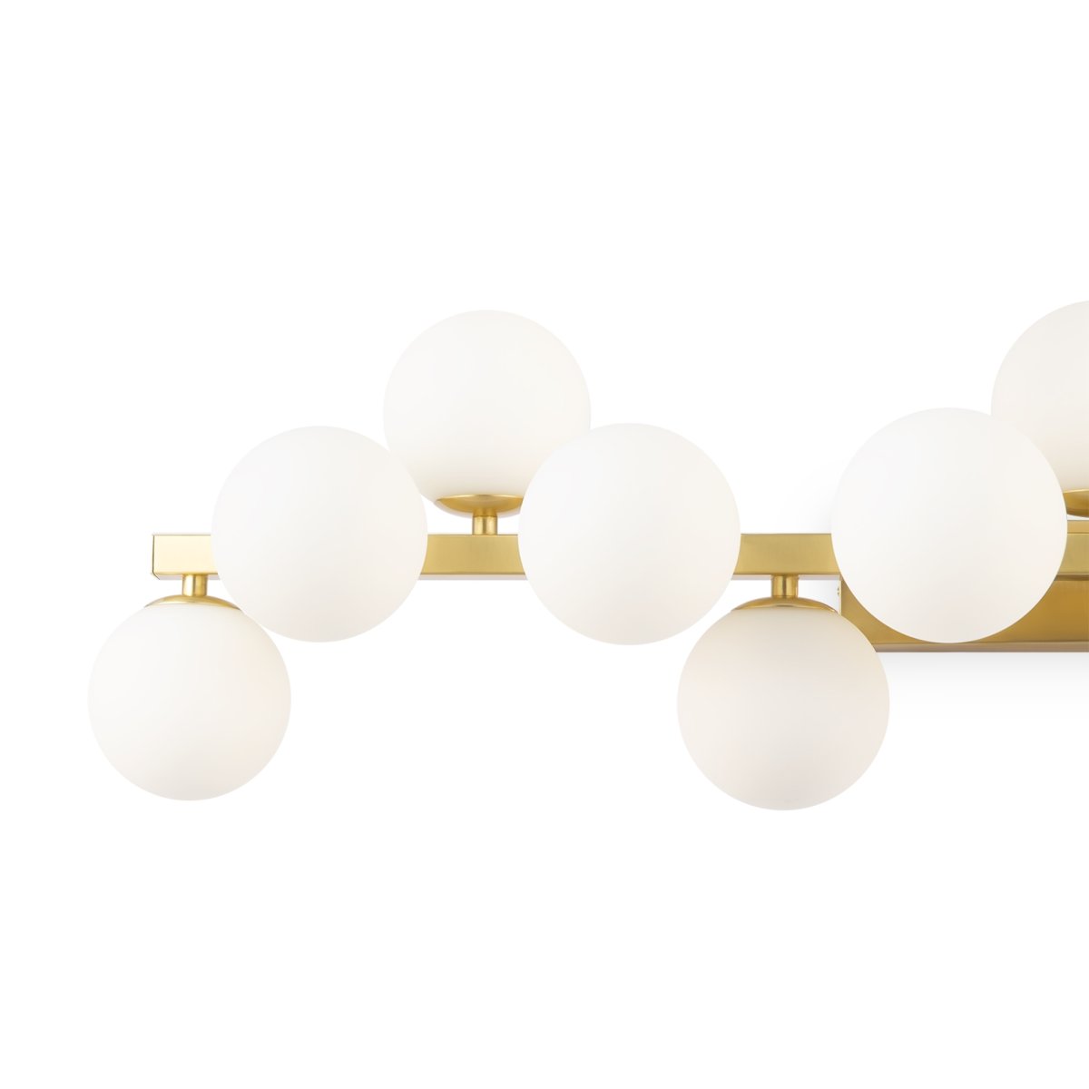 Dallas 95cm Gold wandlampe Von Maytoni - Ihr einzigartiges Design mit runden Glaskuppeln in verschiedenen Richtungen erzeugt ein dramatisches und elegantes Lichtspiel, das den Raum mit W&auml;rme und Charakter erf&uuml;llt.