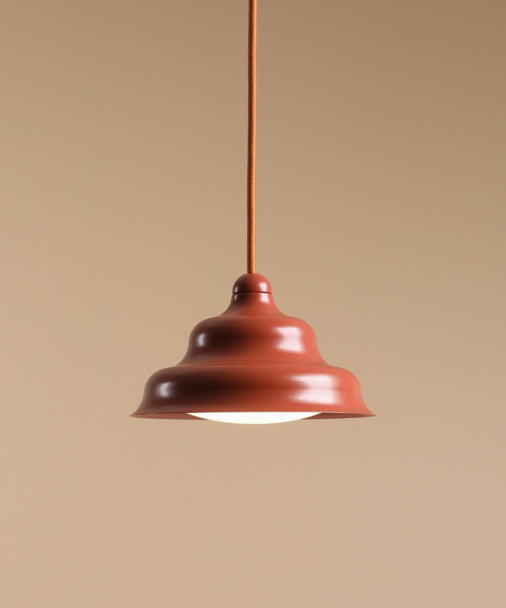 Wave Ø17 Orange hängelampe Von Artera - Wave ist eine moderne Pendelleuchte im Retro-Design und damit eine vielseitige Leuchte, die in jedes Zuhause passt.