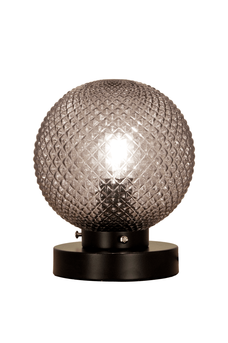 Flory 20cm Rauchfarben tischlampe Von Aneta Lighting - Das dekorative Glas umgibt die Lichtquelle und erzeugt eine warme und harmonische Lichtverteilung im Raum.