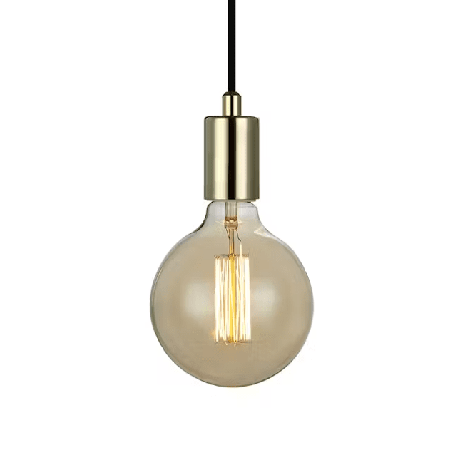 Sky Ø5 Messing fensterlampe Von Markslöjd - Das schlichte, stilvolle Design l&auml;sst sich leicht integrieren und ist gleichzeitig sch&ouml;n in seiner Einfachheit.