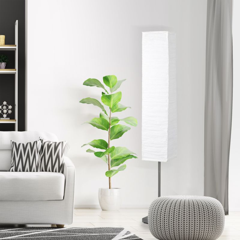 Nerva Silber/Weiß stehlampe Von Brilliant - Nerva ist eine dekorative Stehleuchte, die mit ihrem eleganten Design eine stimmungsvolle Atmosphäre im Wohnzimmer schafft.