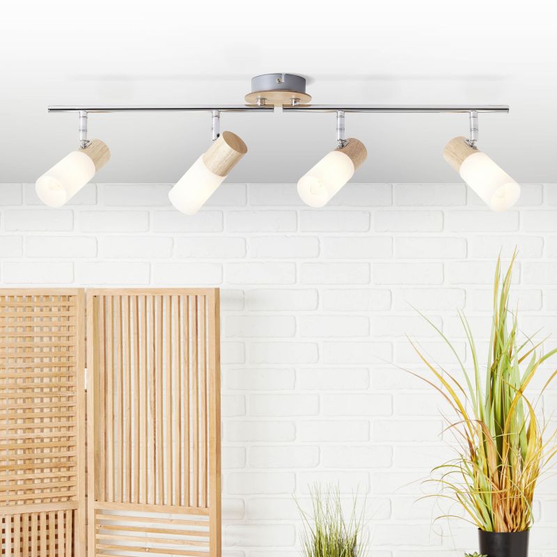 Babsan 4 Holz spotlight Von Brilliant - Die Holzdetails in Kombination mit den weißen Schirmen vermitteln ein warmes und natürliches Gefühl, das auf moderne Funktionalität trifft.