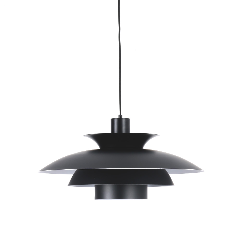 Stealth 2 Ø50 Schwarz hängelampe Von Nordic Lighting - Sie eignet sich perfekt f&uuml;r die Platzierung &uuml;ber dem Esstisch oder im Wohnzimmer und vereint Funktion und Stil auf ideale Weise.