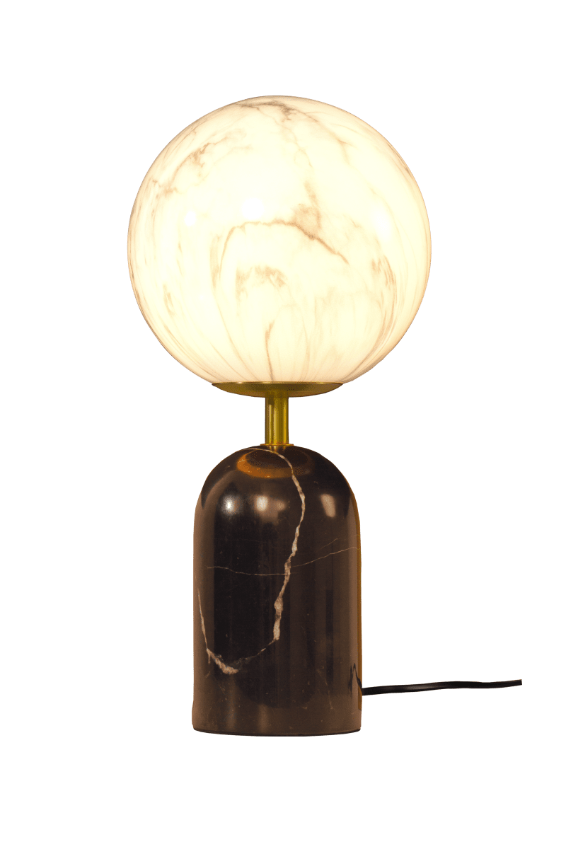 Pierre 42cm Schwarzweiß tischlampe Von Aneta Lighting - Der massive schwarze Steinsockel verleiht der Leuchte einen charaktervollen Ausdruck und wird durch stilvolle Metalldetails in mattem Messing-Finish erg&auml;nzt.