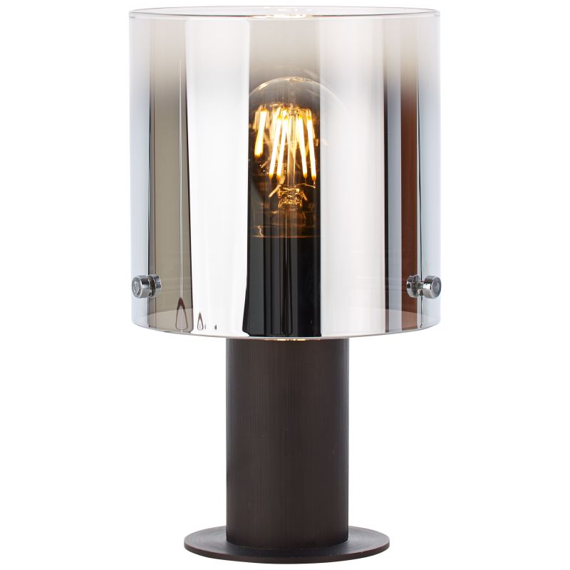Beth 26cm Rauchfarben tischlampe Von Brilliant - Sie eignet sich ebenso gut als dekoratives Detail, um dunkle Ecken zu erhellen und zu einer angenehmen Atmosphäre im Zuhause beizutragen.