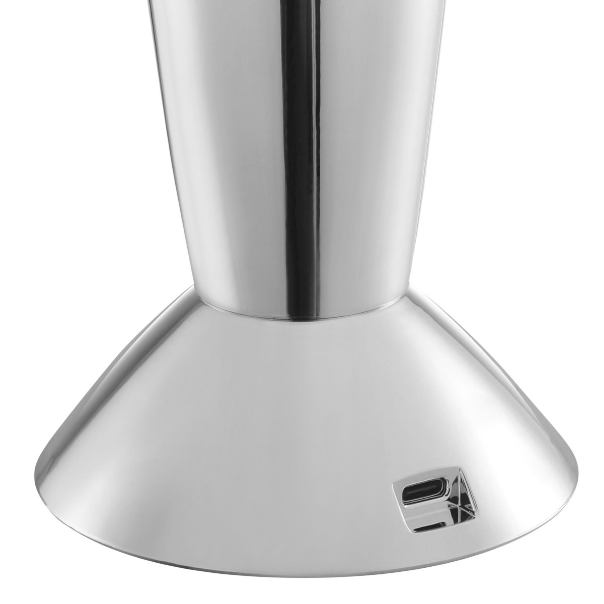 Stormlight 36cm Chrom kinderlampe Von Brilliant - Die chromfarbene Lampe verfügt über eine integrierte LED-Lichtquelle mit RGB-Beleuchtung, die in verschiedenen Farben wechselt und den wirbelnden Effekt beleuchtet.