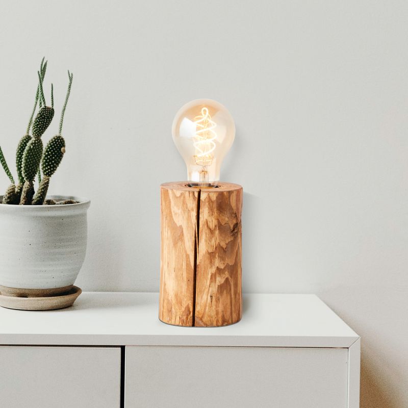 Trabo 15cm Holz tischlampe Von Brilliant - Die Kombination aus Holz und moderner Technologie erzeugt einen natürlichen und zeitlosen Ausdruck, der die Leuchte zu einem dekorativen Detail im Zuhause macht.