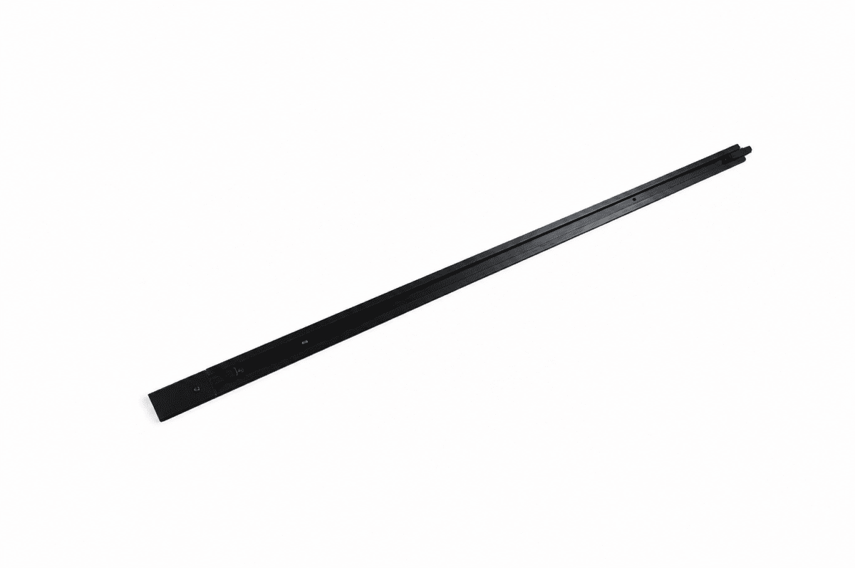 Forma Schiene 1m Schwarz Von Nordic Lighting - 1 m lange Schiene f&uuml;r das Nordic Lighting Forma Schienensystem.