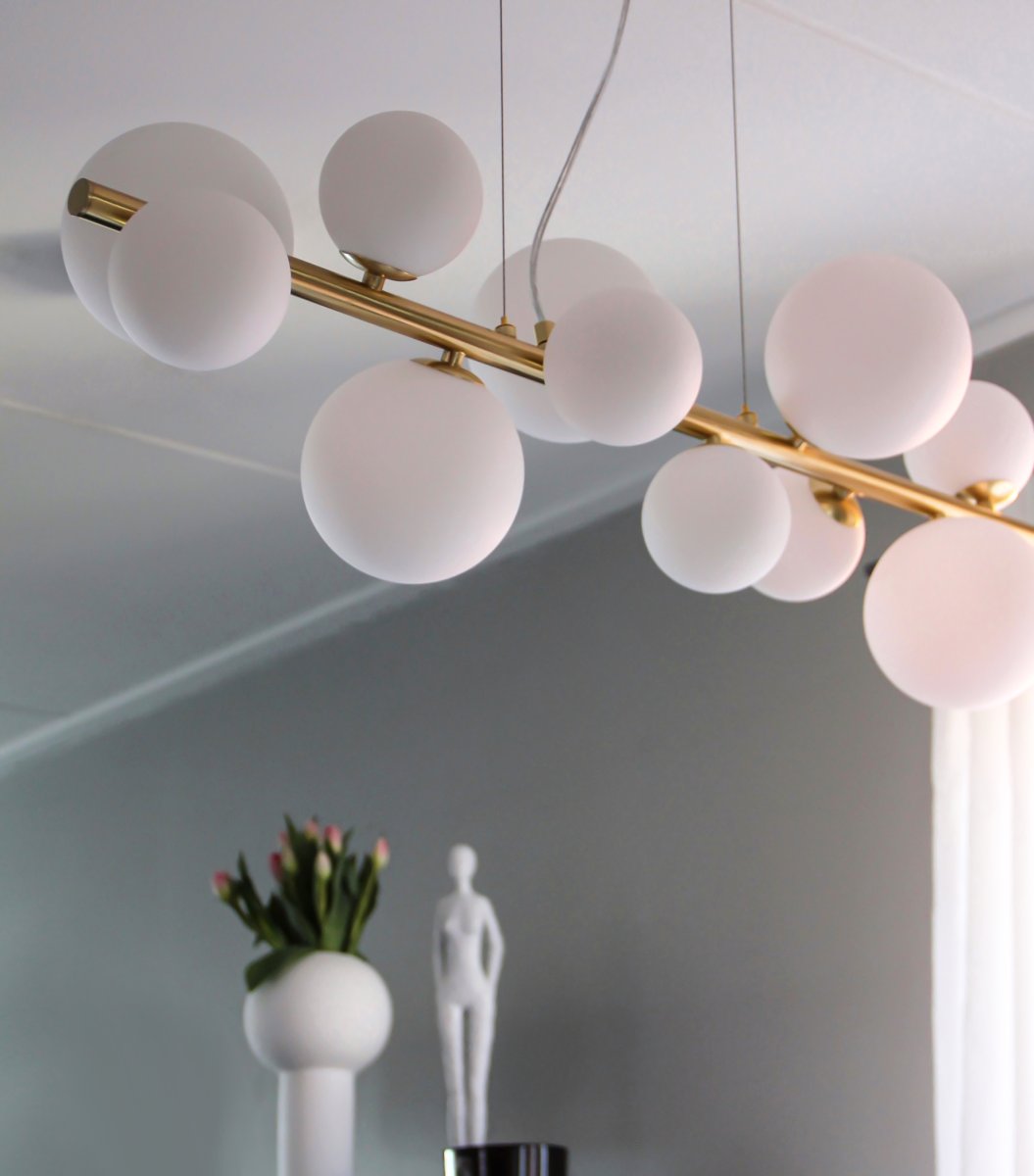 Molekyl 85cm Mattes Messing hängelampe Von Aneta Lighting - 11 x 25 W G9, nicht im Lieferumfang enthalten.