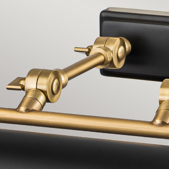 Winchfield 70cm Schwarz Von Elstead Lighting - Erhältlich in antikem Messing, Mattschwarz und Eicheneffekt für Bildschirme und Wandhalterungen.