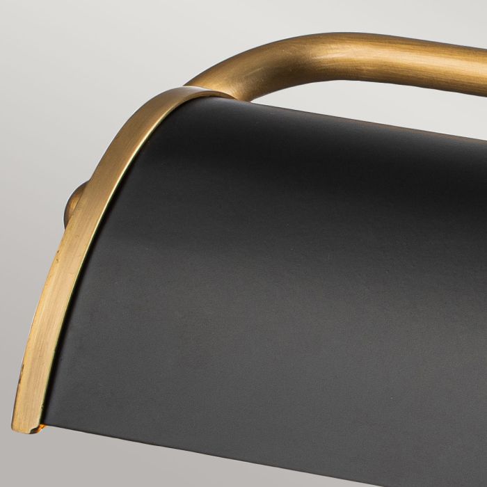 Winchfield 45cm Schwarz Von Elstead Lighting - Erhältlich in antikem Messing, Mattschwarz und Eicheneffekt für Bildschirme und Wandhalterungen.